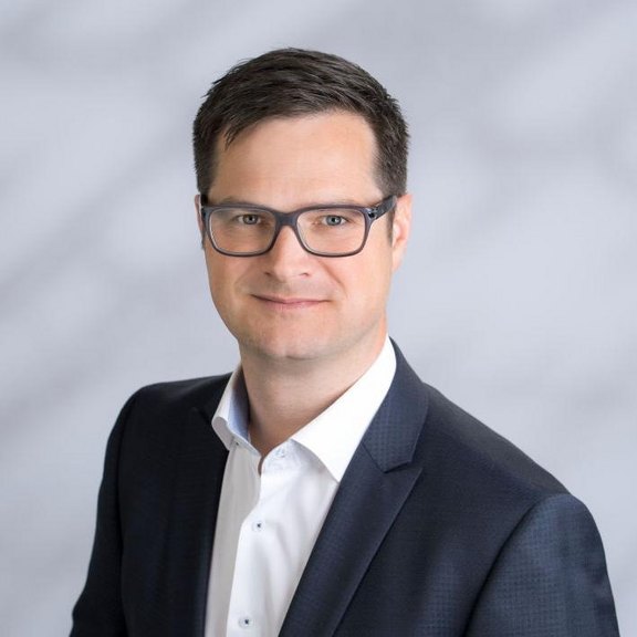 Bmst. René Manzenreiter, MBA Manzenreiter_Rene_RLN0463.jpg