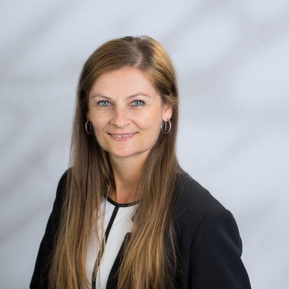Barbara Hofer Hofer_Barbara_RLN3373.jpg