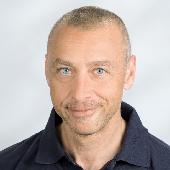 Bachmair_Günther_klein_RLL5925s.jpg