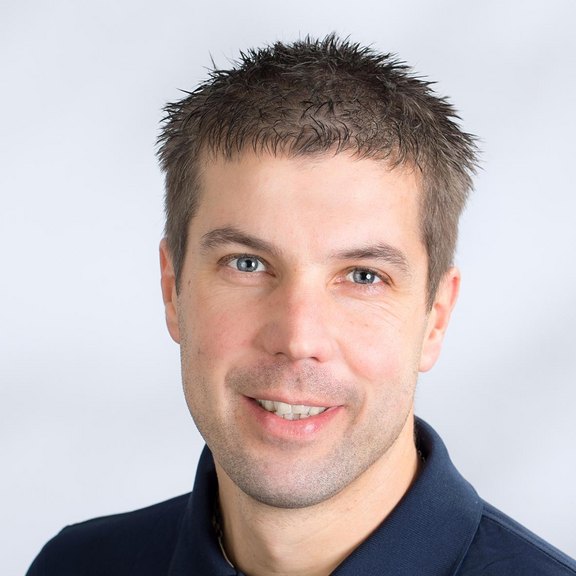 Christian_Gahleitner_klein_RLN7809s.jpg